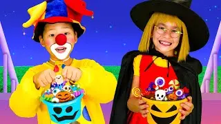 Knock Knock, Trick Or Treat? | Halloween Kids Song | Baby Coco Kids Songs