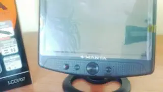 Telewizorek LCD 7