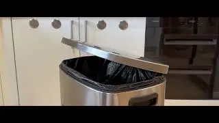 Kitchen Trash Can with Removable Inner Bucket and Lid Soft Close