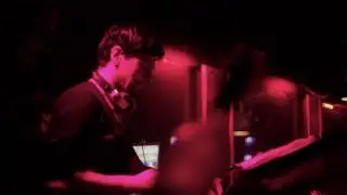 Thomas Gold live at Muzique www.MuziqueMontreal.com