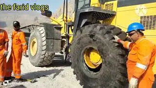 big #loader tyre change fitting in khasab oman|| bada #shawal tyre change || #thefaridvlogs