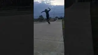 fakie biggerspin 🛹 #skateboarding #skateprogression #skateboard #skatepark
