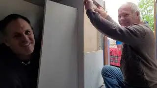 Dave SMASHES his hand in tunnel #118