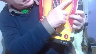 Star brand Kids acoustic guitar  from Ebay  review.
