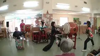 １月８日八丈太鼓囃子