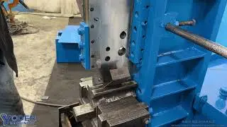 40 TON IRONCRAFER HYDRAULIC IRONWORKER : STOCK #77761