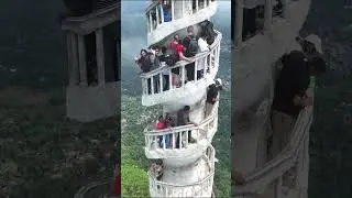 Ambuluwawa Tower Sri Lanka - Not for the faint of heart 😳