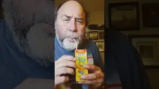 Напиток PLEZI в коробке со вкусом апельсинового пюре. Низкое содержание калорий/углеводов!