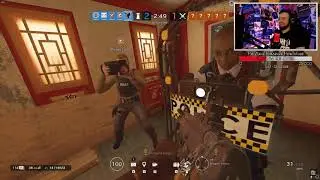 Интервью у HowToFuze