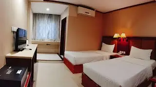 Dansavanh Hotel, Vientiane, Laos | Travel With Yogeshwari