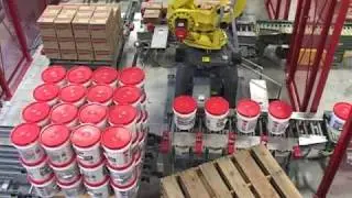 Pail and case palletizing | Multi-function robotic palletizer