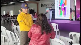 Entreamigas cont&oacute; con la presencia del profesor Yarumo. 