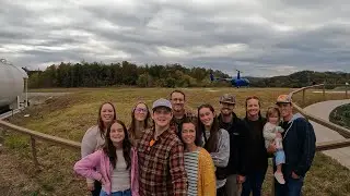 Family trip in Tennessee. comedy barn,helicopter rides,world&rsquo;s biggest knife store, dixie stampede,