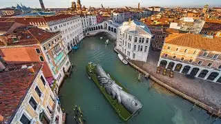 Earth Day 2022 - Embracing Venice with Saype and Beyond Walls | Lavazza