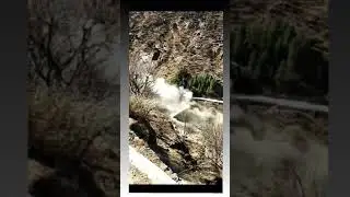 Glacier collapses in Uttarakhand's Chamoli district  #Glacier #Uttarakhand #Chamoli #Disaster