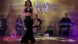 Lidia Pleiada dancing to Baed Annak Oum Kalthoum