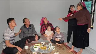 CEO Vịnh helps Cu Bon's family build a kitchen. Things get tense when Luận's mother shows up.