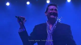 Tony Hadley singing True at Portsmouth 9 December 2025