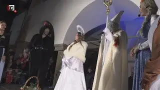 [1/49] Mikuláš rozsvietil vianočnú výzdobu v našom meste ! (06. 12. 2022)