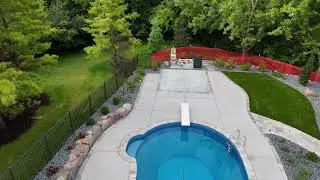 Multi-feature patio with pool (L29)