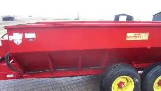 2014 Lewis Lime Spreader #4454