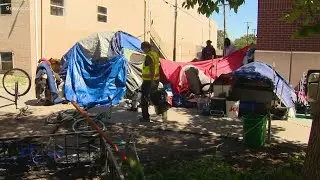 This Denver community is reaching out to neighbors experiencing homelessness