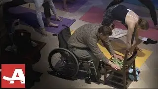 Wheelchair Yoga: It&rsquo;s How I Roll