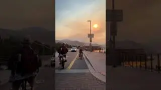 Relaxing e-scooter ride in Lake Chelan | Smokey summer evening (no talking) 