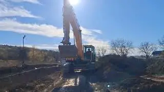 Operațiuni de Utilaje de Construcții &icirc;n Chișinău - Construcția de Hangare și Parcări pentru Camioane