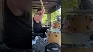 Drumcam from my liveset with the boyz of @DeadLegacyMx #jedi #drums #metal #metalcore