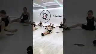 middle oversplits training #oversplits #splits #middlesplits #flexible