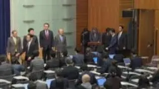 Abe announces new measures in fight agaist virus