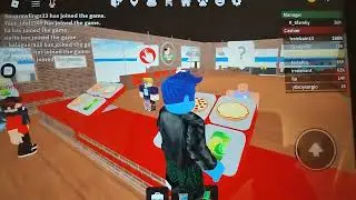 How to communicate on How To Work At The Pizza Place in Roblox.