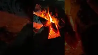 Cold weather in Bihar..ie, North India..Fire 🔥..it helps us to survive over here..👍Fire👍..tohfa song