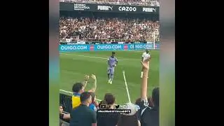 Valencia Fans Insulting ViniJr 👎👎