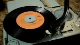 KEWL 1960 FUTURA 222 RADIO PHONO RECORD PLAYER