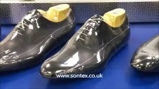 Shrink wrap of shoes with chamber and L-sealer shrink tunnel