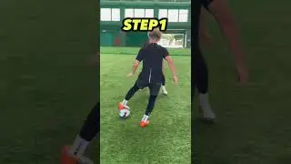 football skill#soccerskills #soccer #soccergoals #footballskills