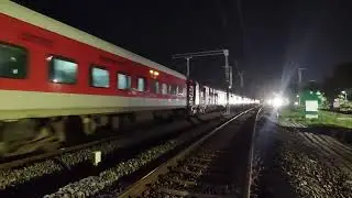 Frist lhb runs 15721 digha njp paharia express #indianrailwas 
