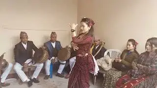 पन्चेबाजाकाे तालमा नानिकाे नाच