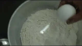 making laccha parota 😋😘