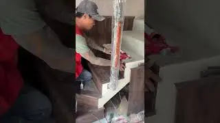 Thi c&ocirc;ng ốp mặt bậc cầu thang nhựa giả gỗ đơn giản. Chuẩn kỹ thuật, dễ thi c&ocirc;ng, gi&aacute; hợp l&yacute;.