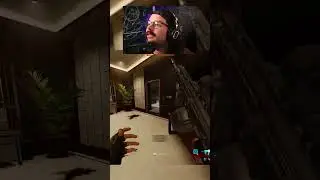 Helicopter seat swap through specialist window #warzone #callofduty