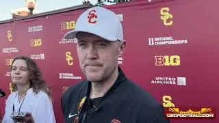 Главный тренер USC Линкольн Райли о борьбе с защитой во время недели отдыха, резервный центровой ...