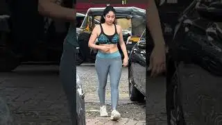 Neha Bhasin spotted at Bandra #youtubeshorts #youtube #youtubechannel #ytshorts #yt