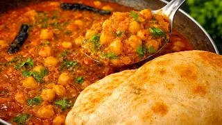 Halwai Style Chole Bhature 😍 | Soft Bhature & Masaledar Chole | Street Food Vibes