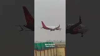 @flyspicejet at Gaya AirPort. ✈️😍🛬 #india #youtubeshorts #aviation #patna #gaya #youtube #yt