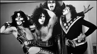 KISS BEING SILLY PART 21!