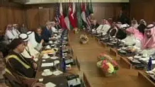 Obama and GCC leaders at conference table