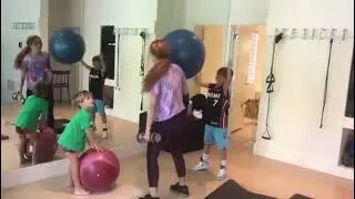 Shakira entrenando con Milan & Sasha ❤️ (16/01/2020)